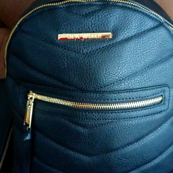 Steve Madden Backpack with pouch NWT - Picture 4 of 16